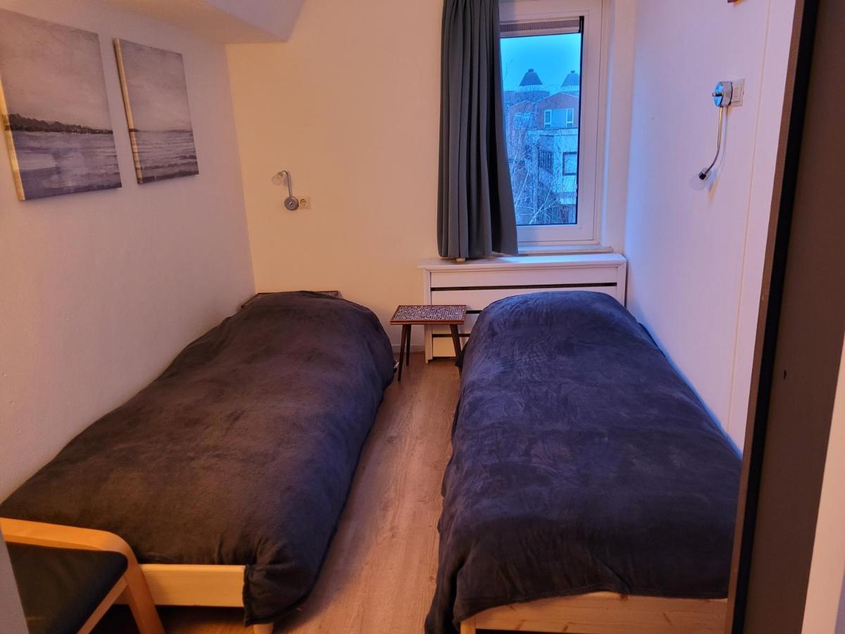 Aan De Kerkgracht Apartment อัลเมียเรอ ภายนอก รูปภาพ